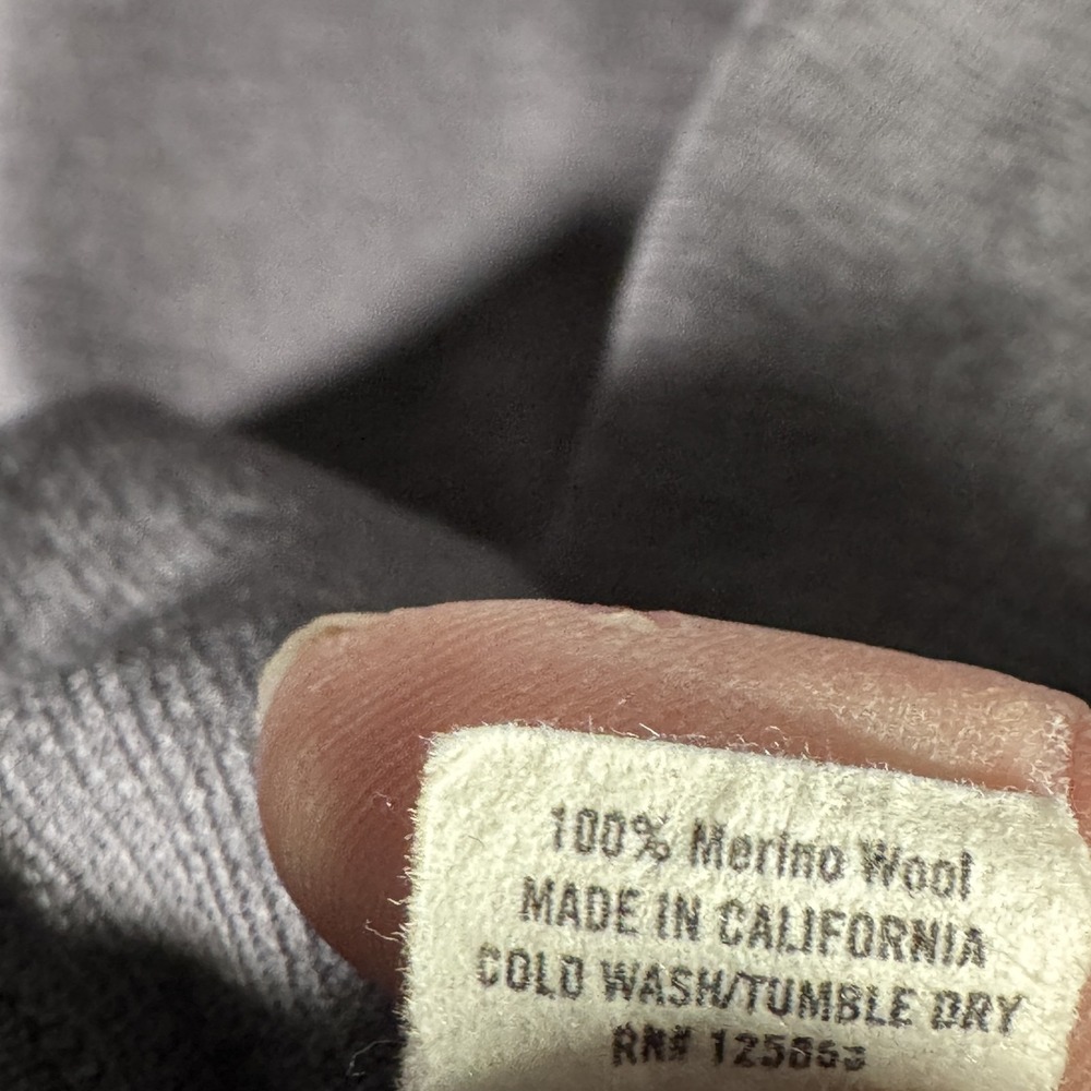 Taylor Stitch Shirt Mens 40 Medium Gray Long Sleeve Merino Wool Henley Made USA - Picture 5 of 9